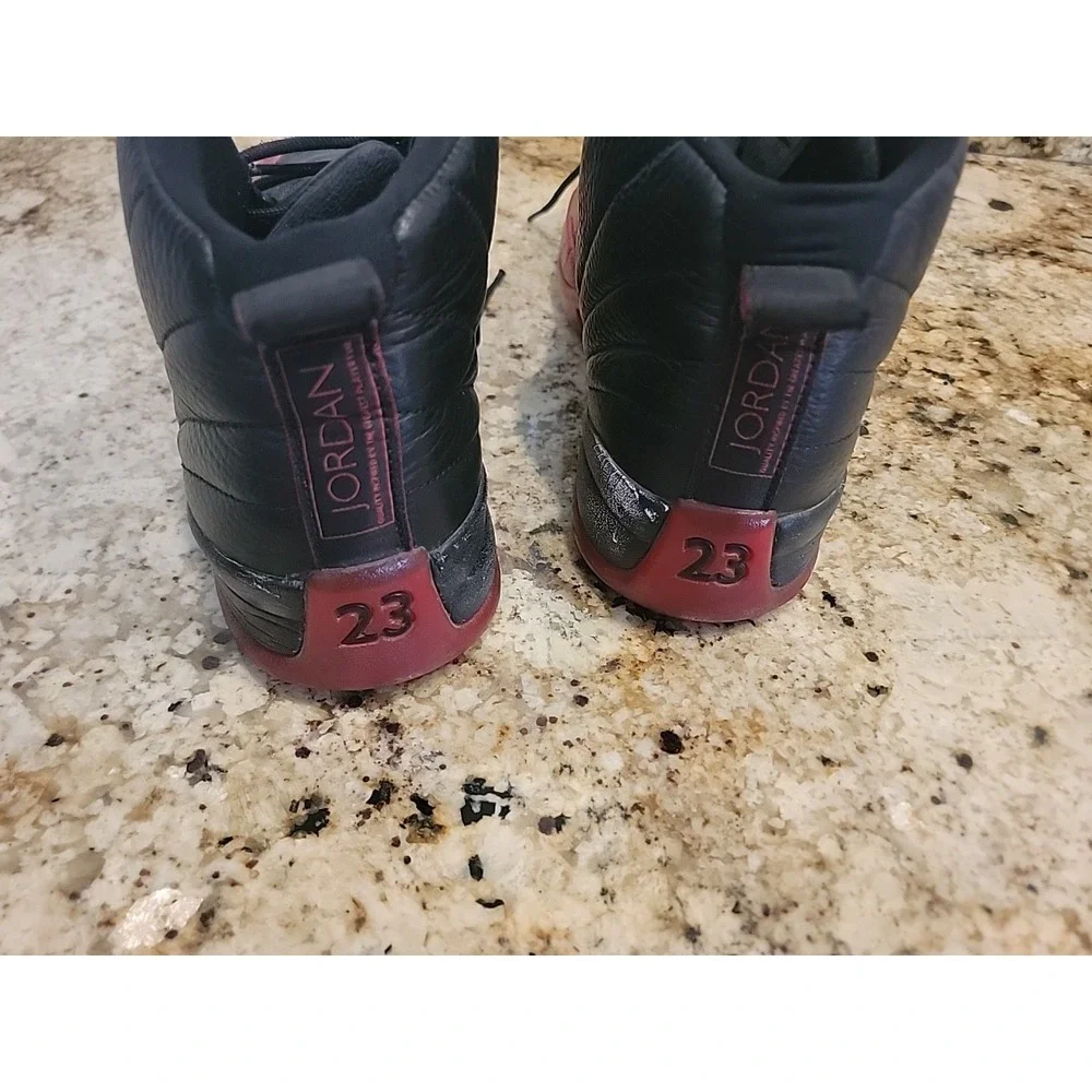 Nike Air Jordan 12 Retro 